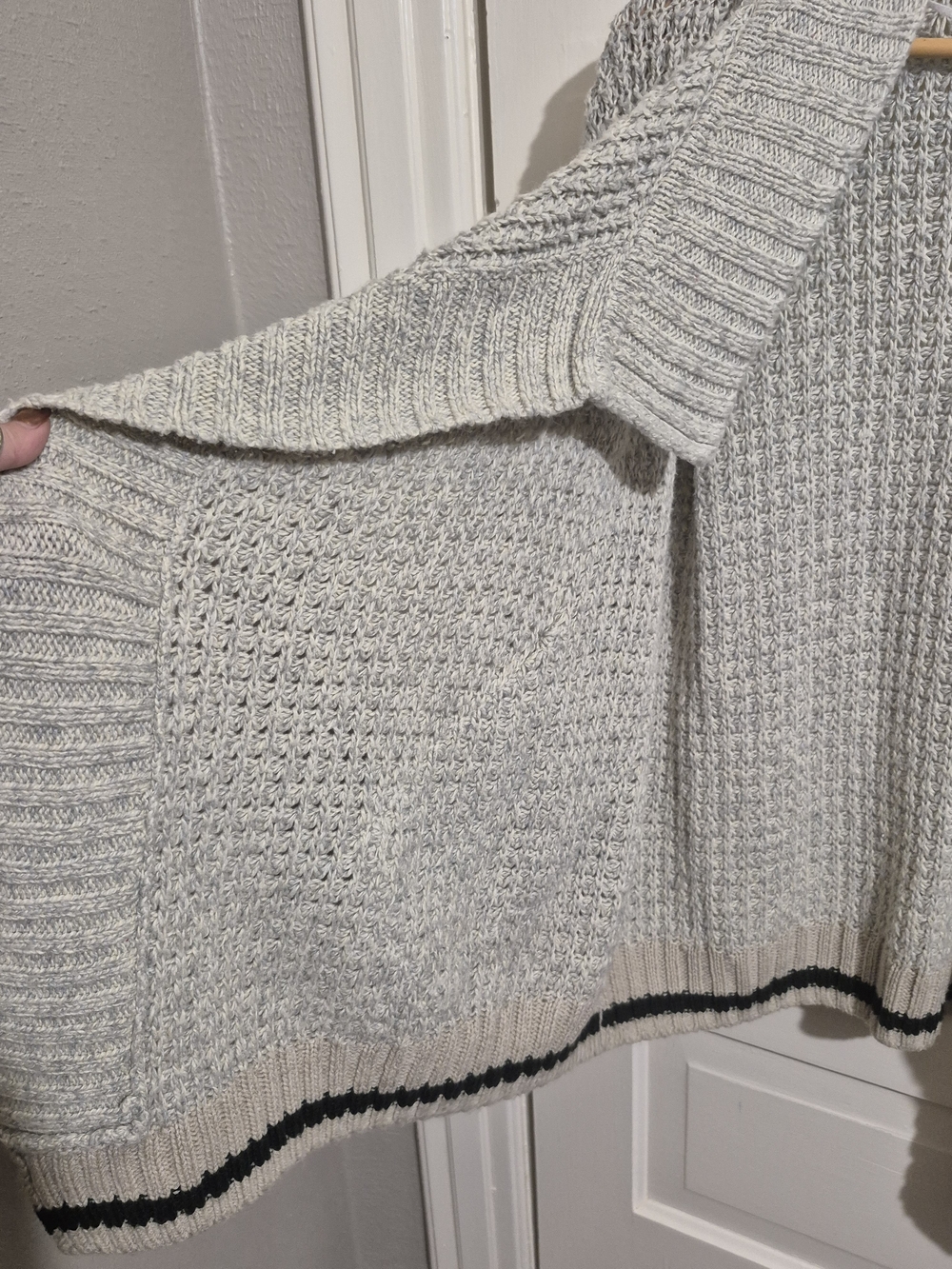 Roots Gray Cotton Shawl Cardigan L/XL Open Knit Sweater Pockets - Picture 5 of 10